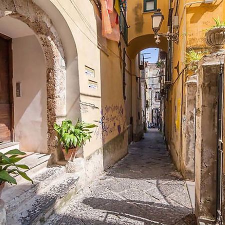 Tra Amalfi, Pompei, Paestum Appartement Salerno Kamer foto